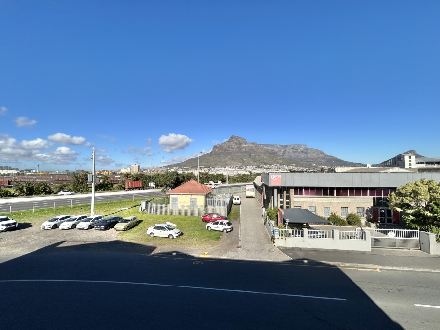 To Let Commercial Property for Rent in Paarden Eiland Western Cape